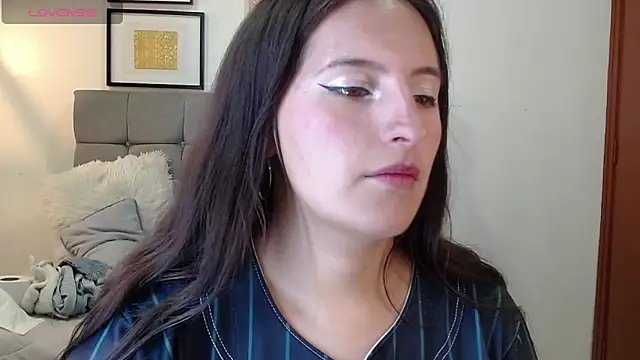 Sharon makelove online show from March 19, 2026, 7:18 pm