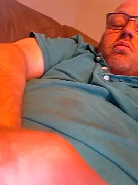 Snapshot of Gert696912 chatting on June 8, 2026, 6:30 pm Gert696912 online show from June 8, 2026, 6:30 pm