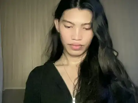 Yourgoddess jayve online show from July 17, 2026, 7:04 am