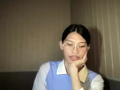 Yourgoddess jayve online show from July 20, 2026, 10:39 am