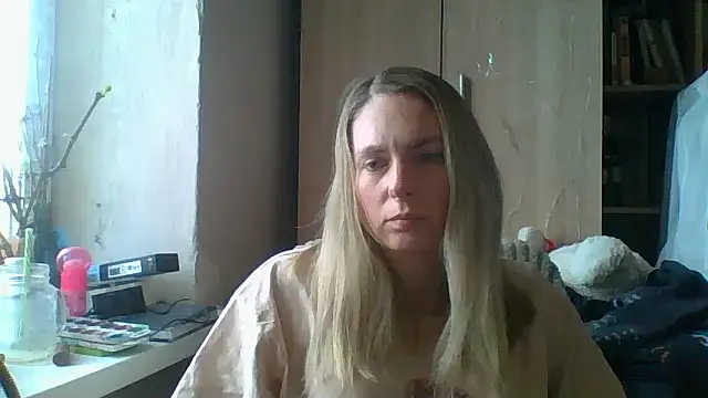 Mollie365 online show from April 17, 2026, 9:56 am