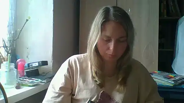 Mollie365 online show from April 18, 2026, 10:08 am