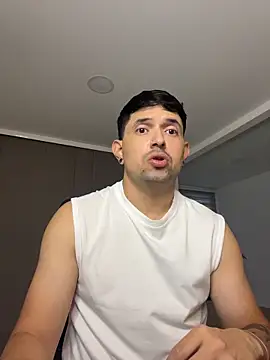 TroyeSavage online show from March 26, 2026, 11:16 am