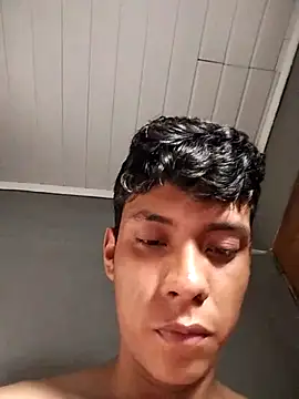 ROCHAIZ online show from March 8, 2026, 7:28 pm