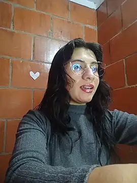 Snapshot of Amanda_x1 chatting on May 22, 2026, 7:41 pm Amanda x1 online show from May 22, 2026, 7:41 pm