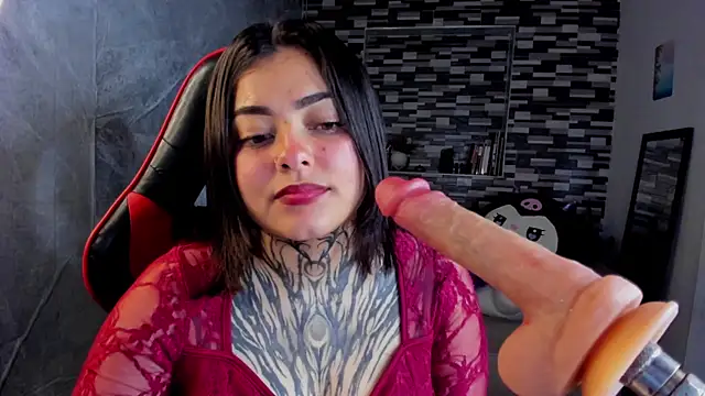 Sophiia cherry online show from May 16, 2026, 8:07 pm