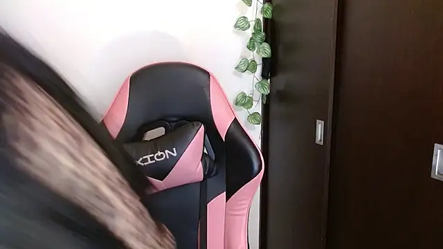 tokiovamp online show from March 20, 2026, 5:12 am