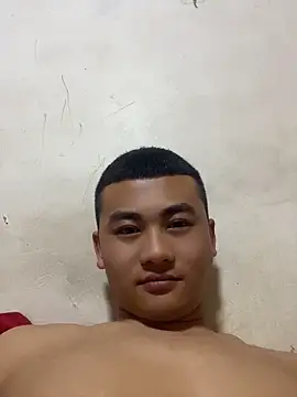 xiaocui06 online show from April 13, 2026, 11:59 am