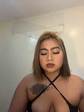 parker pixie online show from June 12, 2026, 2:05 pm