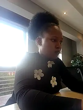 phumubabexx online show from March 24, 2026, 11:15 am