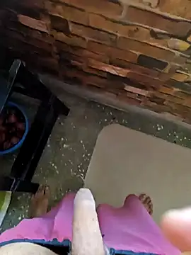 Snapshot of Andrealexander30 chatting on March 20, 2026, 4:17 am Andrealexander30 online show from March 20, 2026, 4:17 am