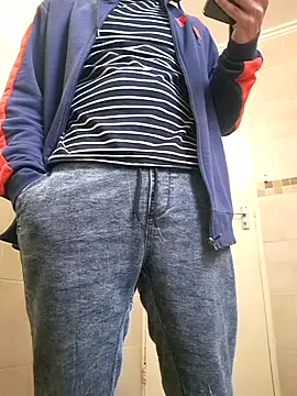 DrEazyDick online show from May 13, 2026, 11:51 am