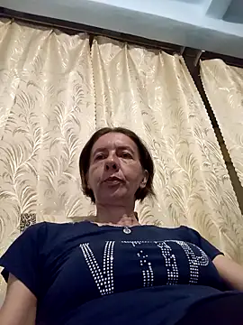 Tania9876 online show from June 2, 2026, 7:27 pm