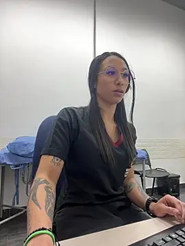 mina harker online show from April 17, 2026, 3:59 pm