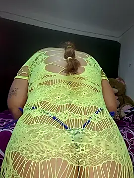 Foxylisaflores online show from March 21, 2026, 2:20 pm