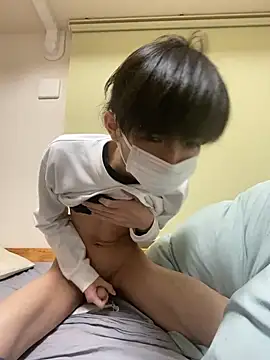 Snapshot of Mov124 chatting on March 13, 2026, 3:51 pm Mov124 online show from March 13, 2026, 3:51 pm