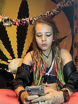 420Lina666 online show from June 16, 2026, 10:18 am
