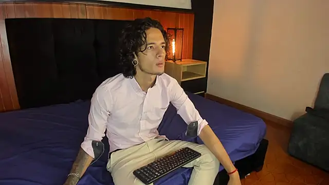 Skinny Mac online show from March 26, 2026, 12:55 pm