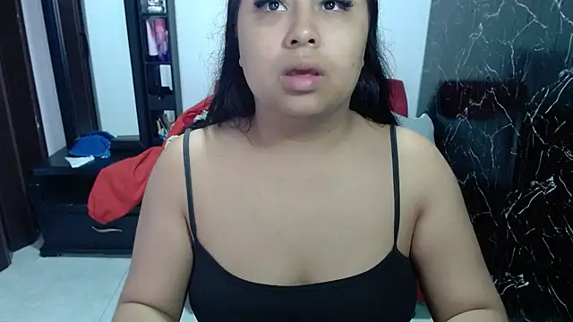 candymorena69 online show from June 20, 2026, 1:25 pm