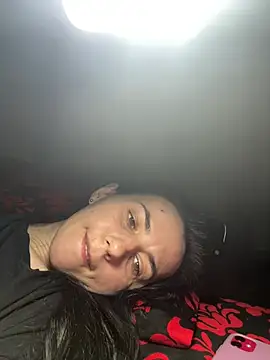 Oliviyaa kiss  online show from March 11, 2026, 11:11 pm