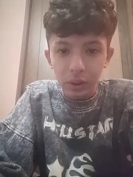 Daniel Roy online show from April 23, 2026, 4:14 am