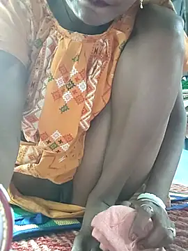 Hot-lovely-cauple online show from March 12, 2026, 3:40 pm