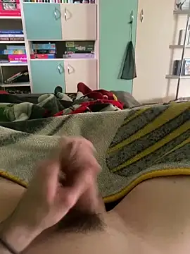 smallcoock online show from April 13, 2026, 12:32 pm