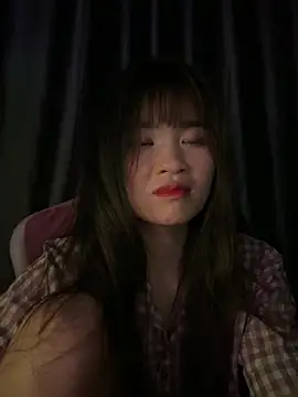 Cum-withyou online show from April 9, 2026, 7:08 pm