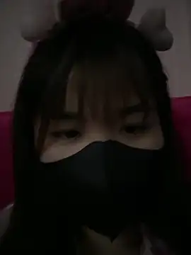 Cum-withyou online show from April 23, 2026, 5:04 pm