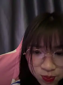 Cum-withyou online show from May 19, 2026, 4:08 am