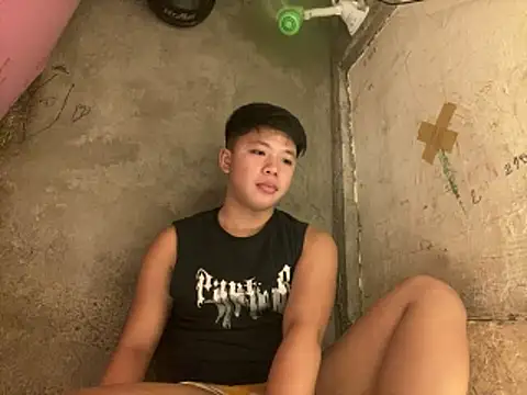 urasianrey online show from April 7, 2026, 5:13 pm