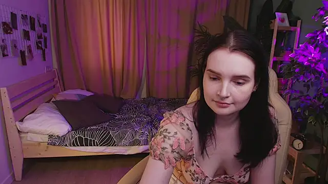 Snapshot of Kristen_Bellle chatting on April 6, 2026, 4:57 am Kristen Bellle online show from April 6, 2026, 4:57 am