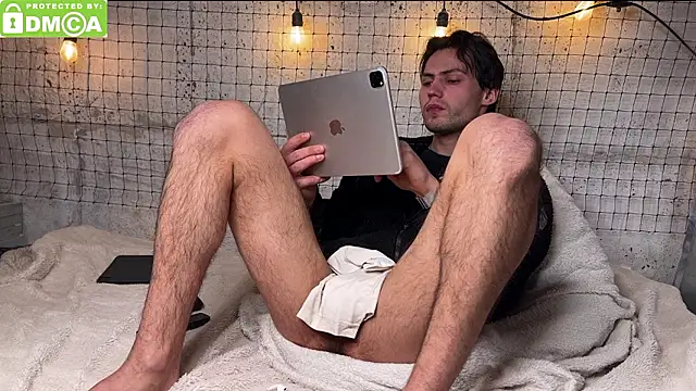 Daniel Vibe online show from March 12, 2026, 11:38 am