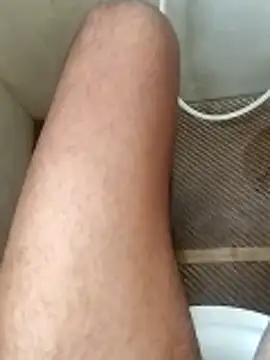 Snapshot of Roy3_2 chatting on March 28, 2026, 6:13 am Roy3 2 online show from March 28, 2026, 6:13 am