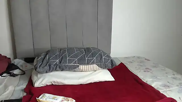 Tasha xxx online show from April 8, 2026, 7:25 pm