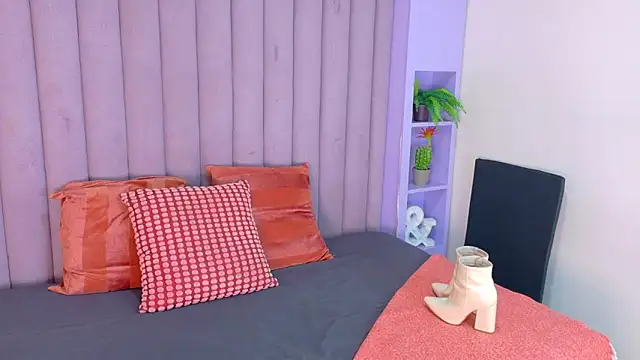 Meganlove   online show from June 15, 2026, 1:30 am