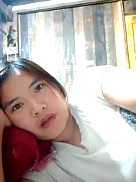 YAONIKUTE online show from April 28, 2026, 2:33 pm