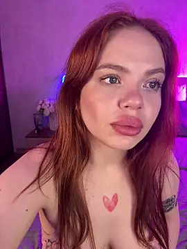 RedheadQueen  online show from March 29, 2026, 1:11 pm