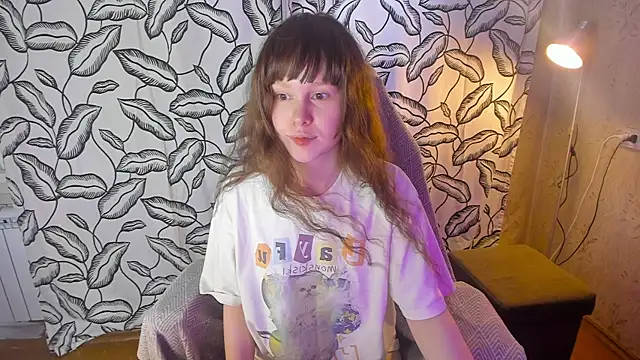 NikiCozy online show from June 8, 2026, 1:20 am