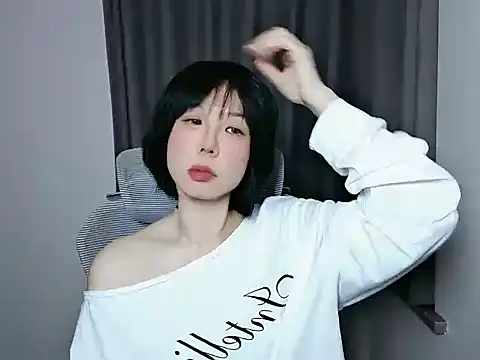 lin lin 520 520 online show from March 13, 2026, 3:40 pm