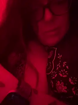 Astrid XOXO online show from March 12, 2026, 8:04 pm