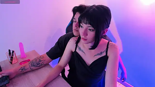 Snapshot of Melody_and_Max chatting on March 13, 2026, 3:57 am Melody and Max online show from March 13, 2026, 3:57 am