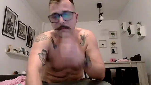 yanick931 online show from May 14, 2026, 1:45 am