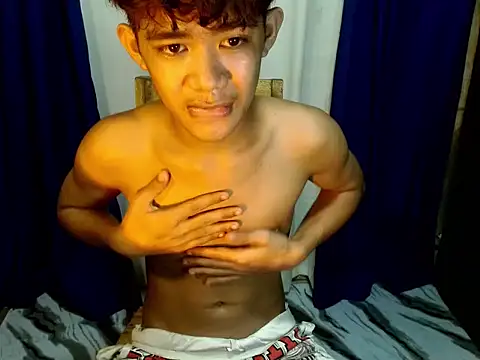 Snapshot of boynextdoorjosh chatting on March 11, 2026, 8:09 am boynextdoorjosh online show from March 11, 2026, 8:09 am