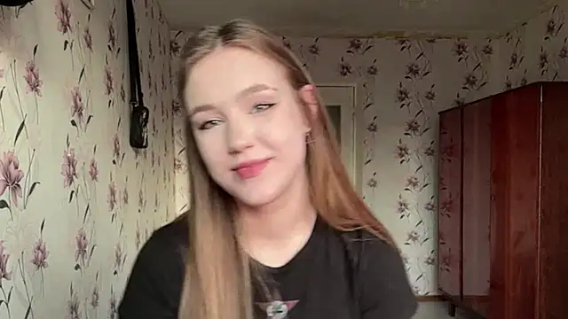 AnnaWasp online show from April 2, 2026, 4:21 am