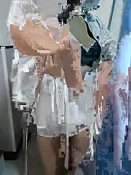 zxc81830 online show from April 2, 2026, 12:47 pm