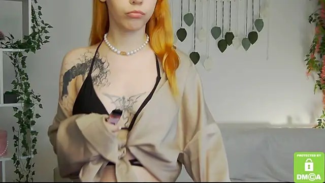 Rachel lips online show from June 25, 2026, 8:08 am