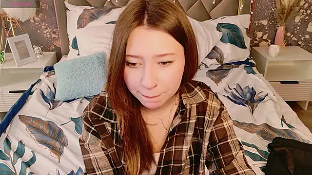 EvaMorries online show from March 22, 2026, 12:08 pm