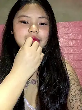 Motminhthoi online show from March 12, 2026, 5:35 am