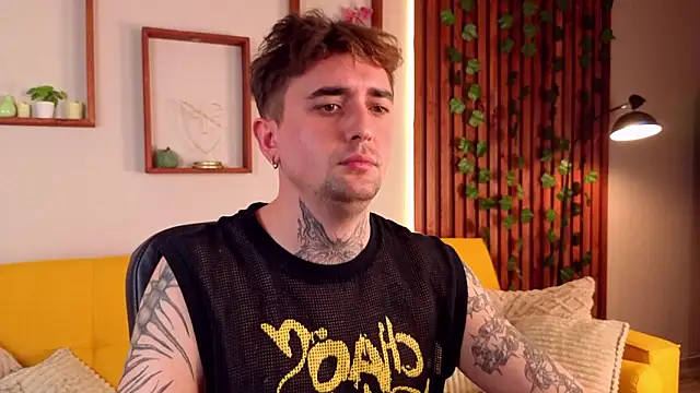 Damon000Lee online show from March 17, 2026, 1:03 pm